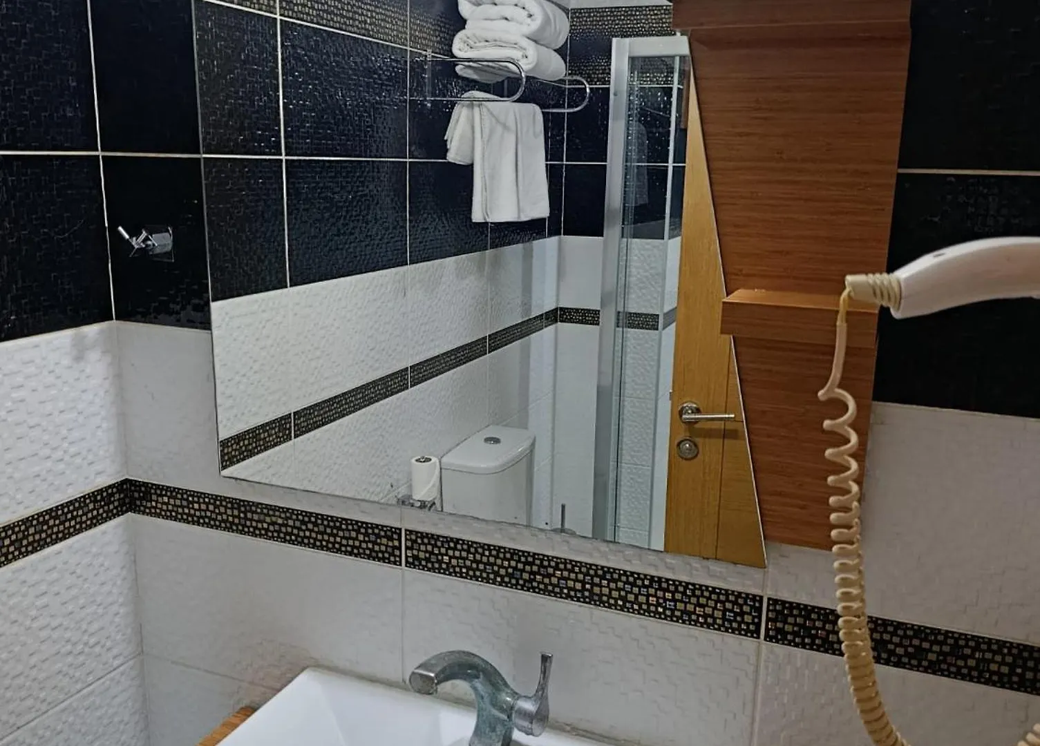Bulvar Hotel Измир 3*,